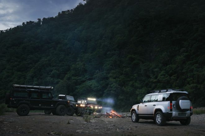 2021 Land Rover Defender is just in time for the rainy season image