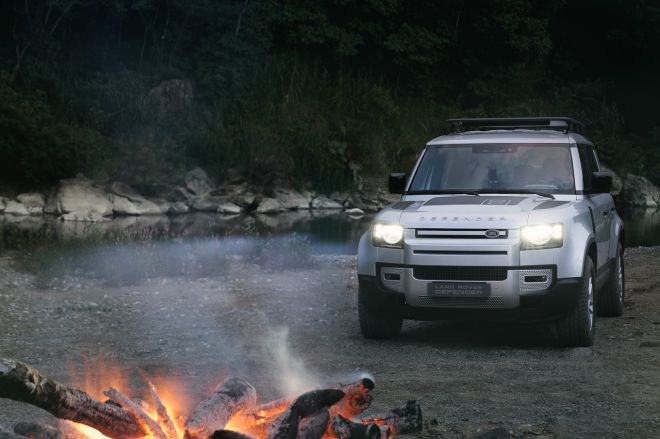 2021 Land Rover Defender is just in time for the rainy season image