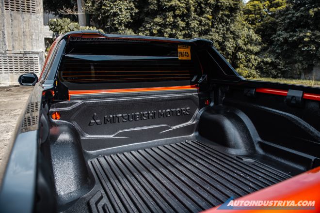 2020 Mitsubishi Strada Athlete 4x4 A/T image