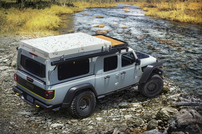 Jeep Gladiator Farout image