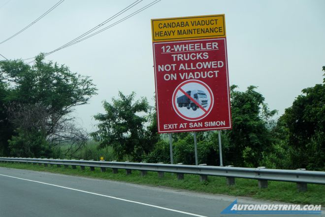 NLEX begins rehabilitation works along Candaba Viaduct image