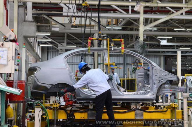 Toyota, Mitsubishi need gov&rsquo;t help to meet CARS program deadline image