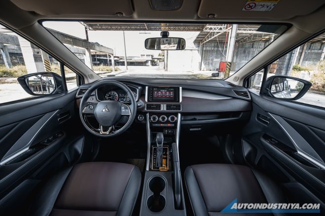 2020 Mitsubishi Xpander Cross image