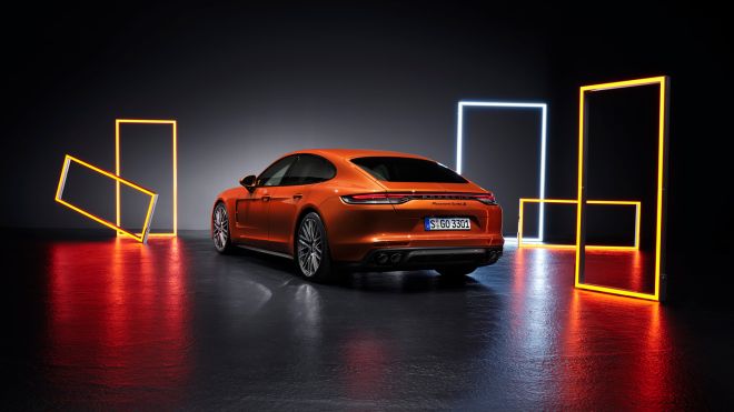 2021 Porsche Panamera is the practical 911 for grown ups image