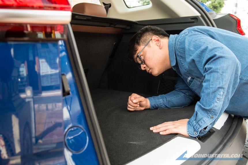 China Car Feature image