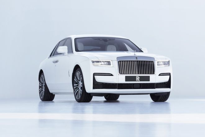 You still need Rolls-Royce Ghost blends m image