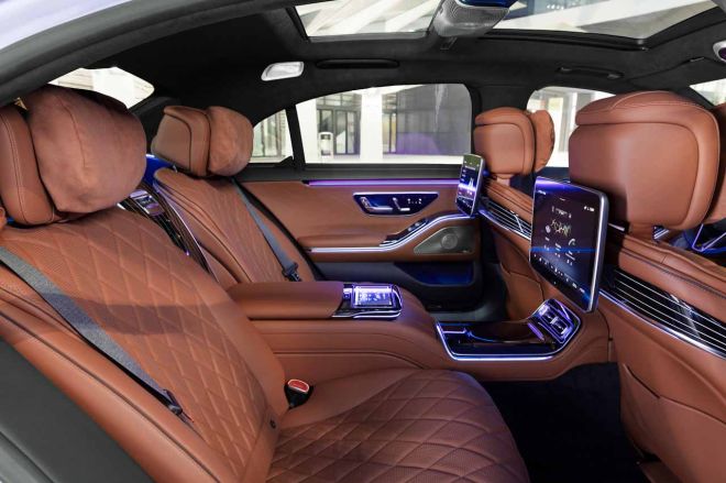 Presidents and CEOs, your 2021 Mercedes-Benz S-Class is ready image