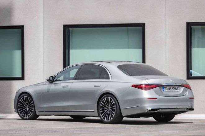 Presidents and CEOs, your 2021 Mercedes-Benz S-Class is ready image