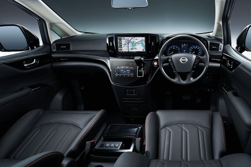 Nissan Elgrand image