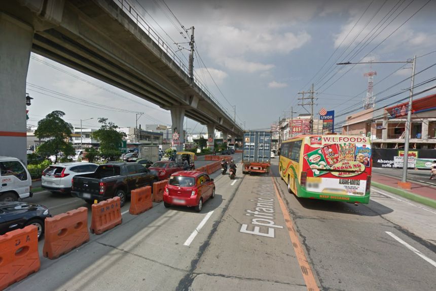 MMDA plans to close down 12 EDSA U-turn slots image