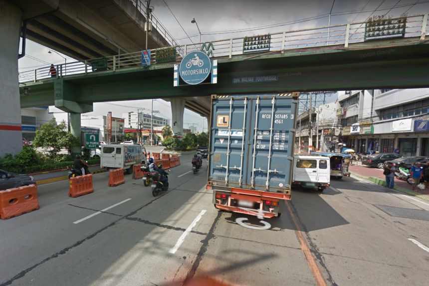 MMDA plans to close down 12 EDSA U-turn slots image