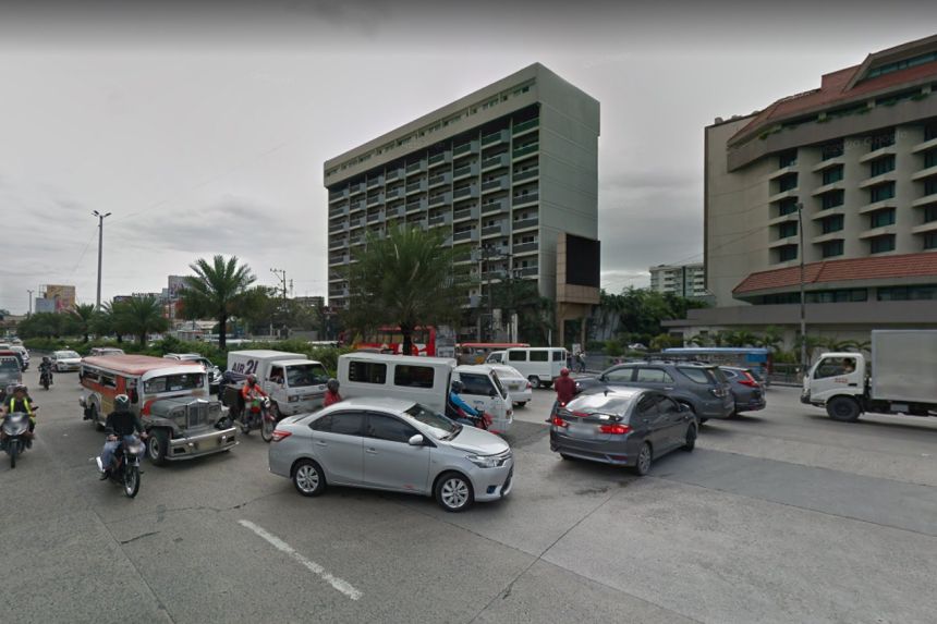 MMDA plans to close down 12 EDSA U-turn slots image