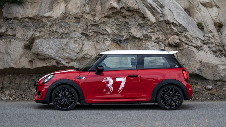 Special edition Mini honors their 1964 Monte Carlo Rally win image