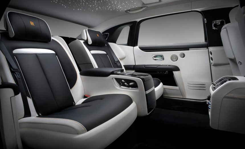 Rolls-Royce just gave the 2021 Ghost more legroom image