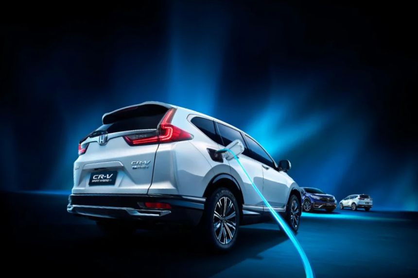 Can the Honda CR-V e:PHEV match the diesel? image