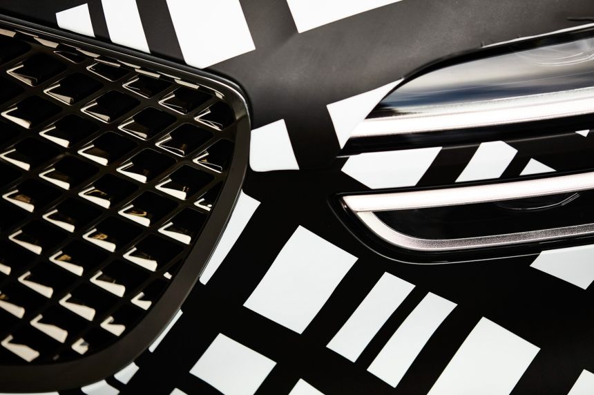 Genesis is teasing us with new midsize SUV called GV70 image