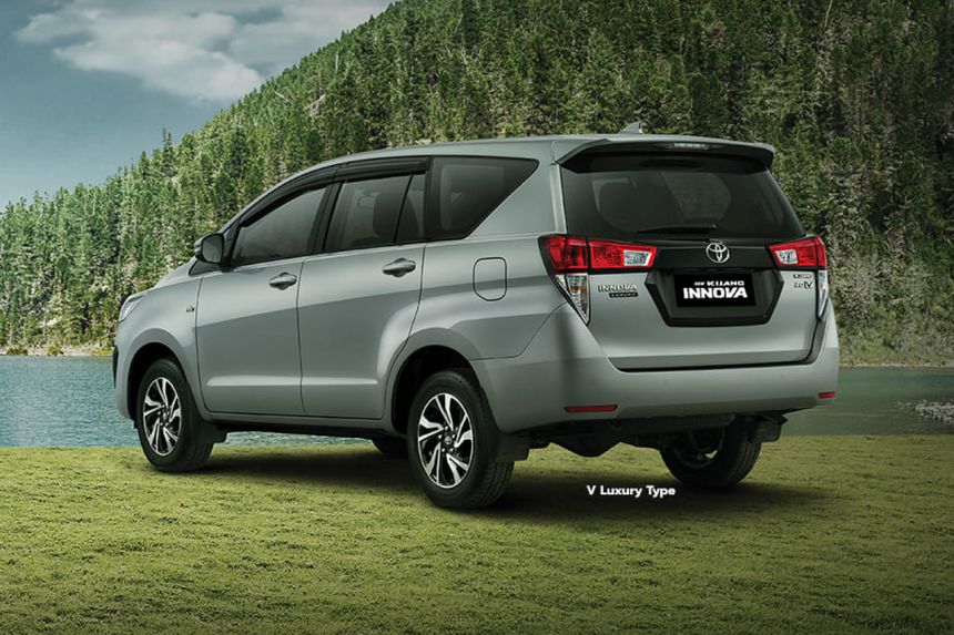 2021 Toyota Innova image