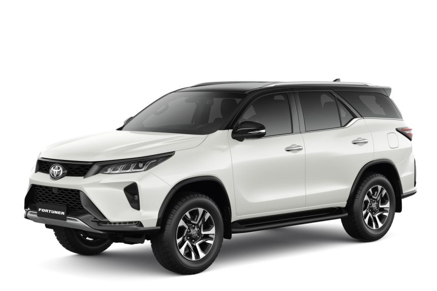 1 in 3 mid-size SUVs sold in PH are Toyota Fortuners image