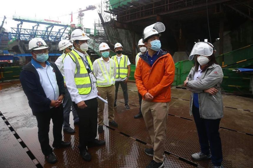 Estrella-Pantaleon Bridge on track to open in 2021, says DPWH image