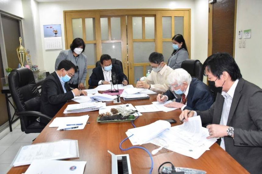 DPWH inks PhP 3 billion design contract of Bataan-Cavite mega bridge image