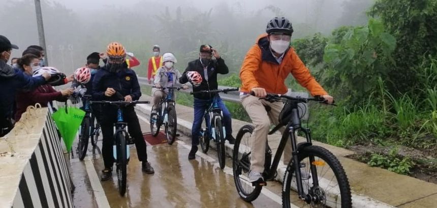 First 1.5-km segment of Tagaytay Bypass Road now open to cars, bicycles image