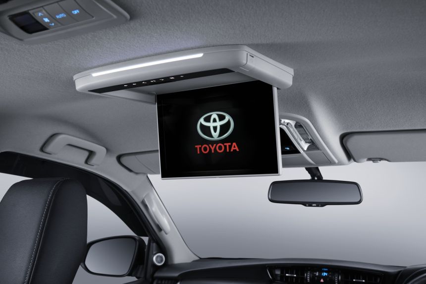 2021 Toyota Fortuner TRD Sportivo is for the young at heart image