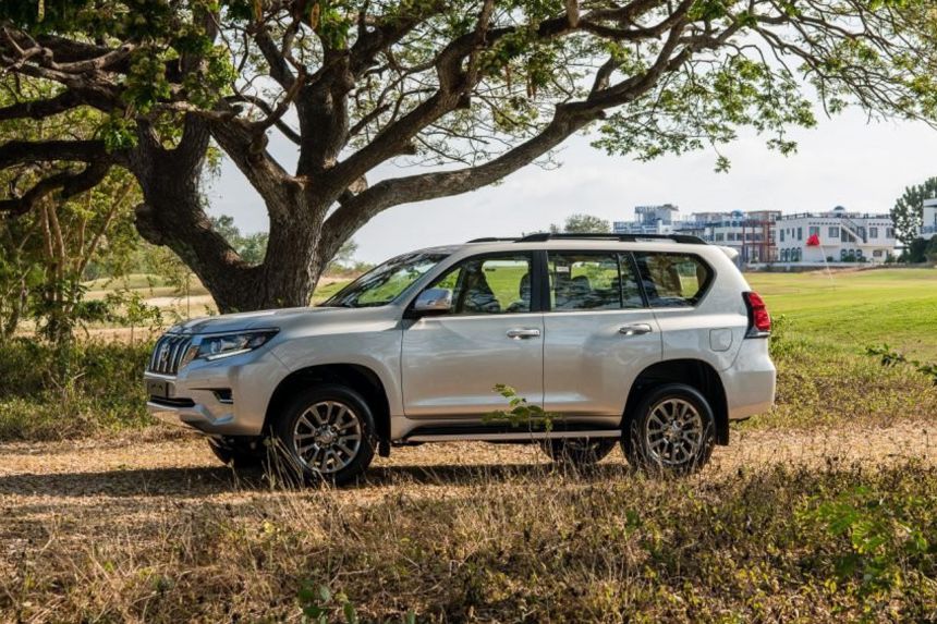 2021 Toyota LC Prado 2.8L diesel now available for PhP 4.17M image