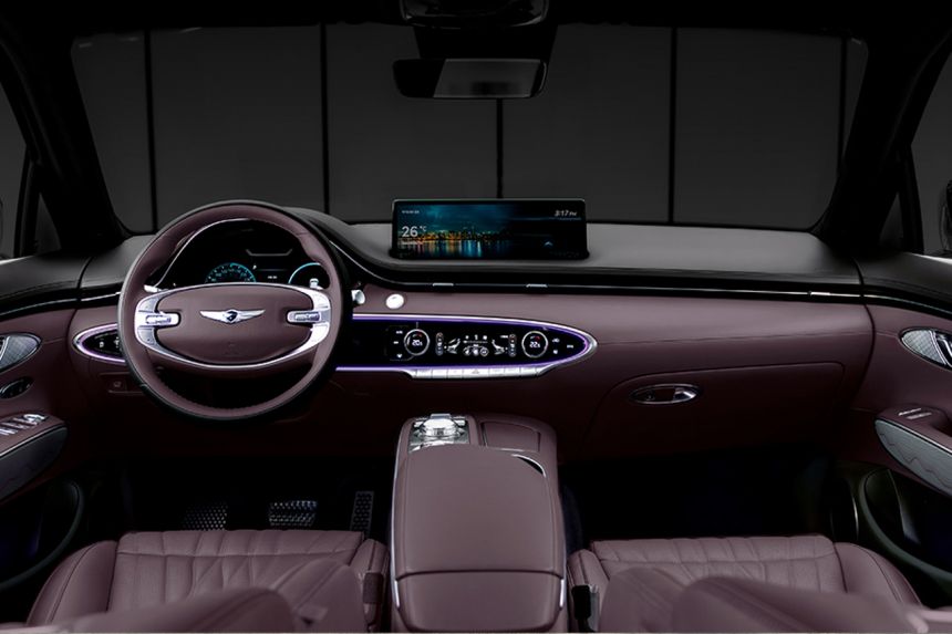 2021 Genesis GV70 is no fancy Tucson image