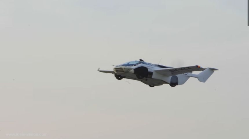 Watch KleinVision&rsquo;s flying car drive, then take to the skies image