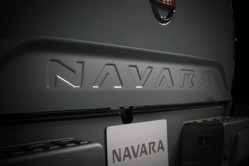 Navara image