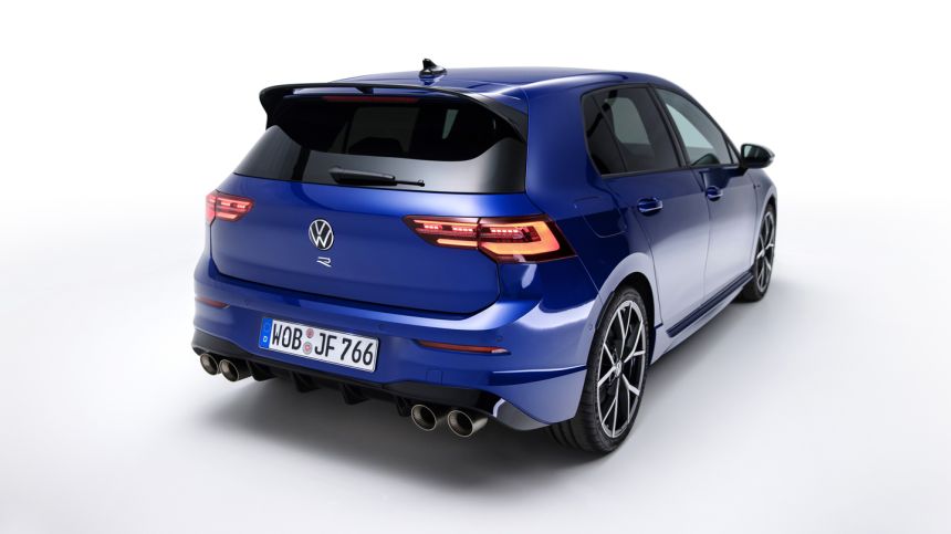VW wants you to go drifting in new 315 HP Golf R image