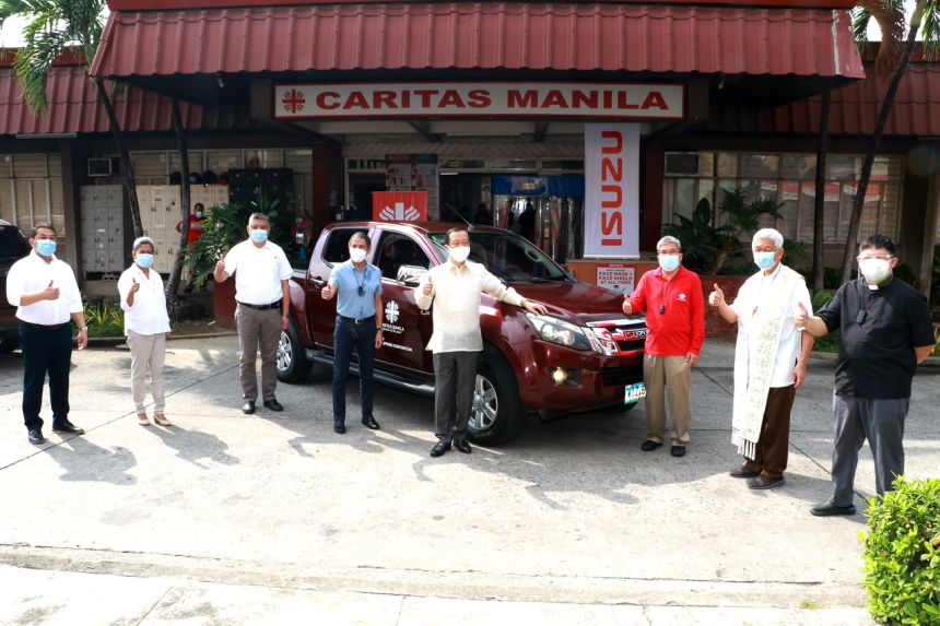 Isuzu turns over 84 fire trucks draft image