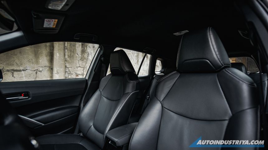 2021 Toyota Corolla Cross 1.8 V Hybrid image