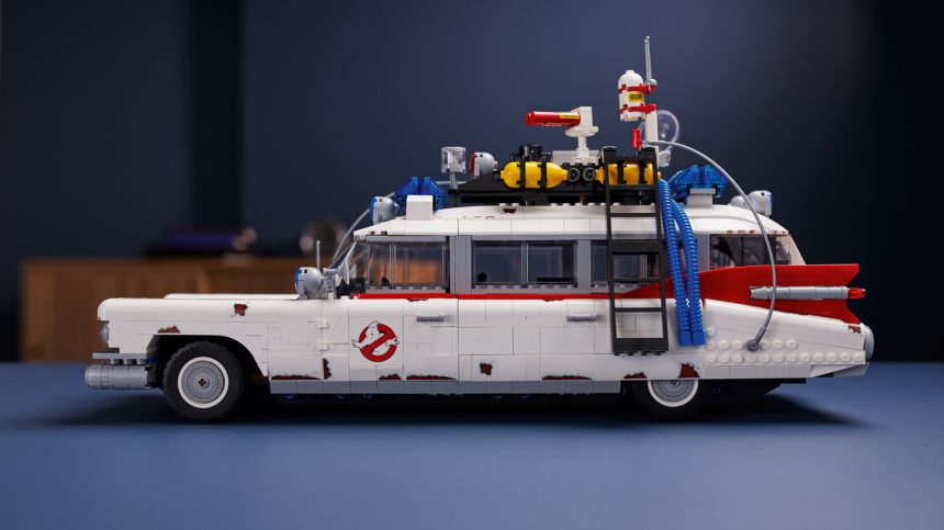 Lego lets you become a ghostbuster with new ECTO-1 set image