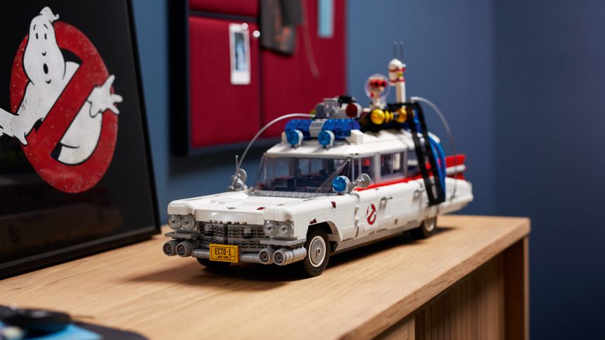 Lego lets you become a ghostbuster with new ECTO-1 set image
