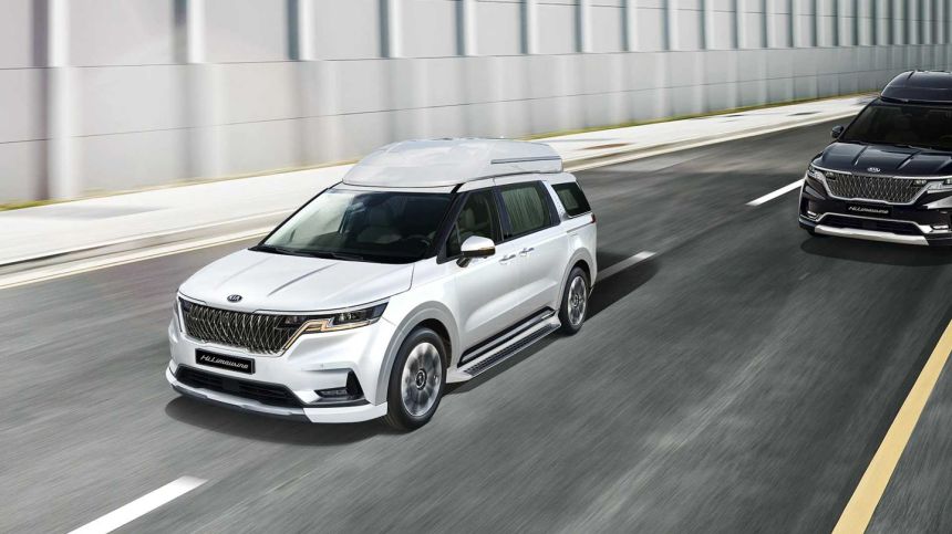 Kia Carnival Hi Limousine wants to take on the Toyota Alphard image