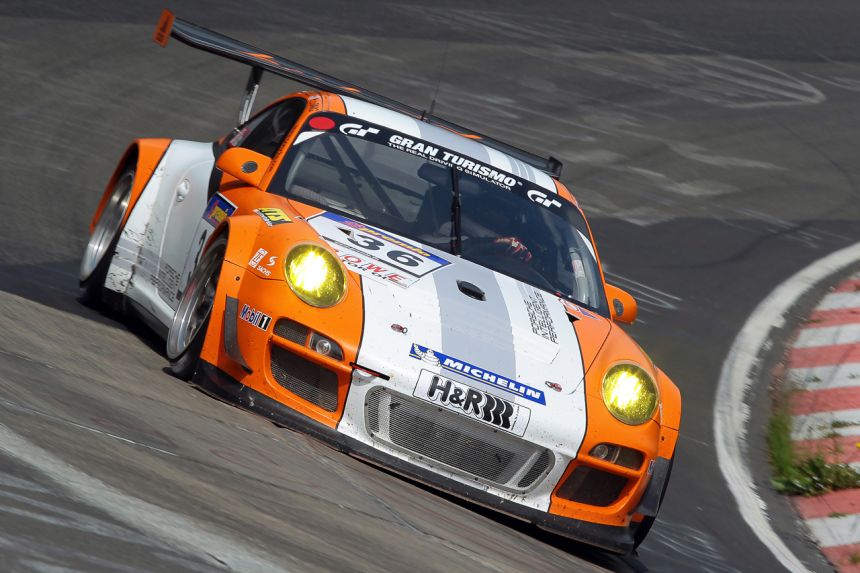 Should Porsche add hybrid power to the iconic 911? image