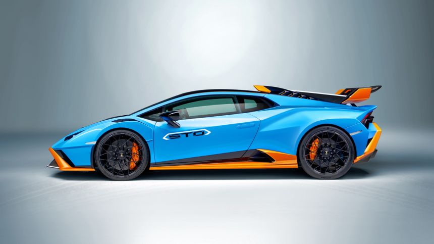 640 HP Lamborghini Huracan STO is a road legal race car image