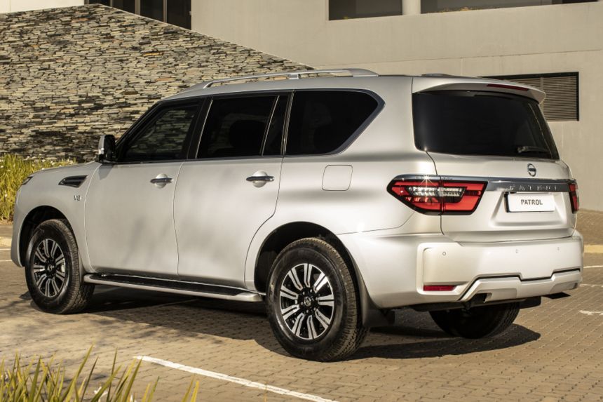 Nissan Patrol Rear image