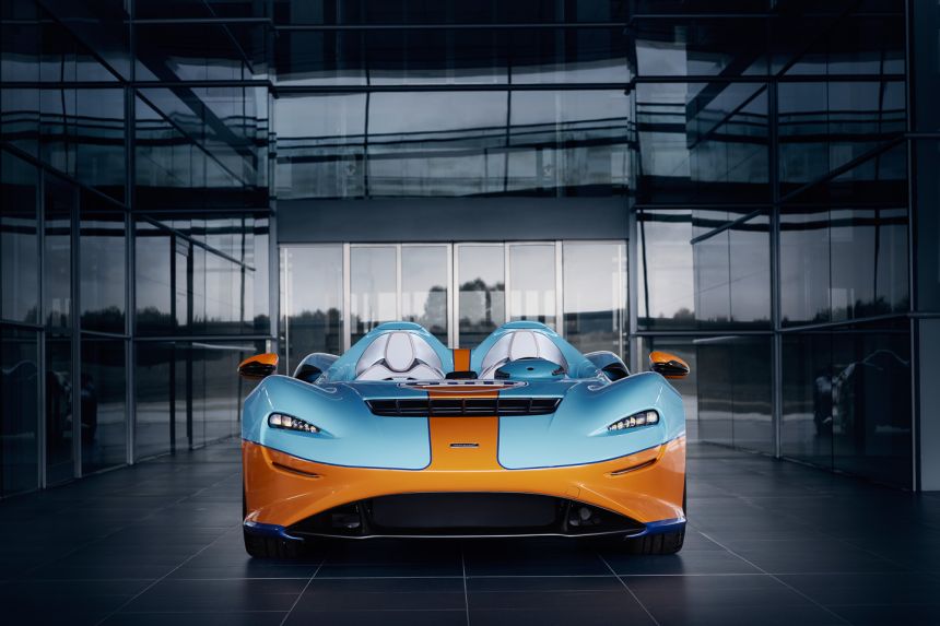 Gulf has the best color combo for McLaren Elva image