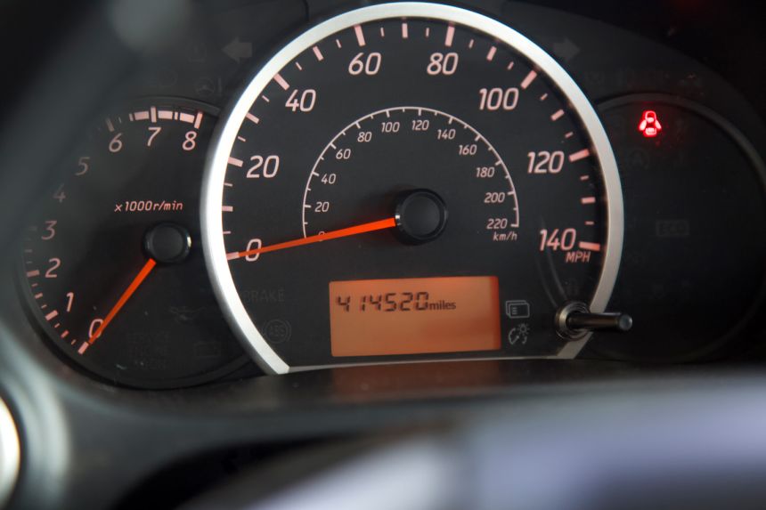 This couple has driven over 666,270 km in a Mitsubishi Mirage image