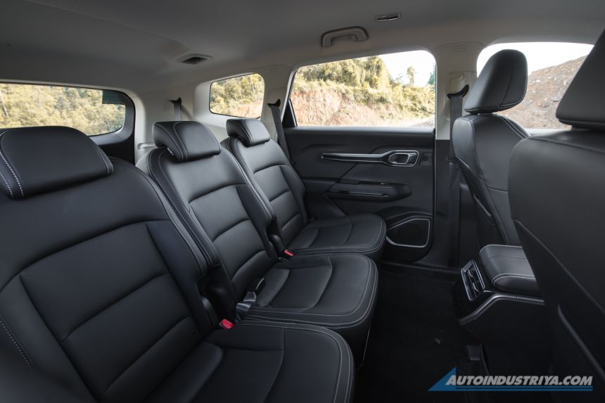 2021 Geely Okavango image