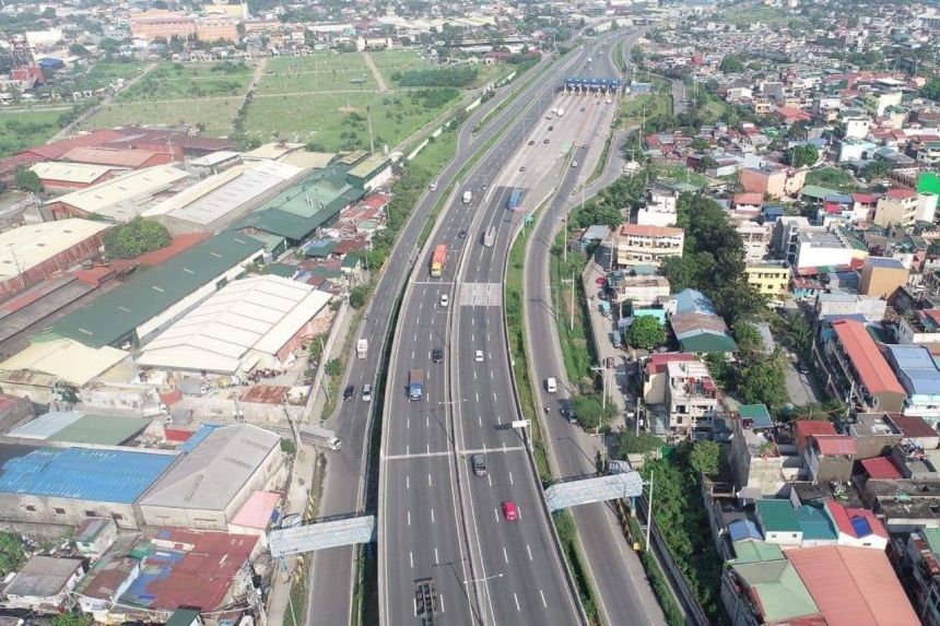 DOTr Sec. Tugade apologizes to the public over RFID fiasco image