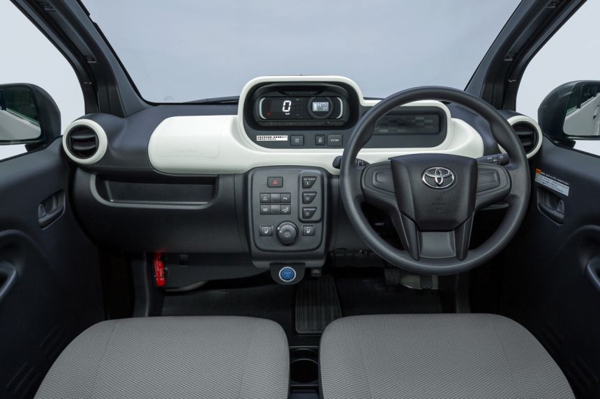 Toyota C+ Pod EV makes the Wigo look huge image