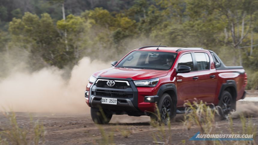 2021 Toyota Hilux V Conquest 4x4 AT image