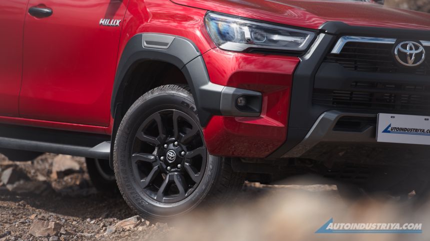 2021 Toyota Hilux V Conquest 4x4 AT image