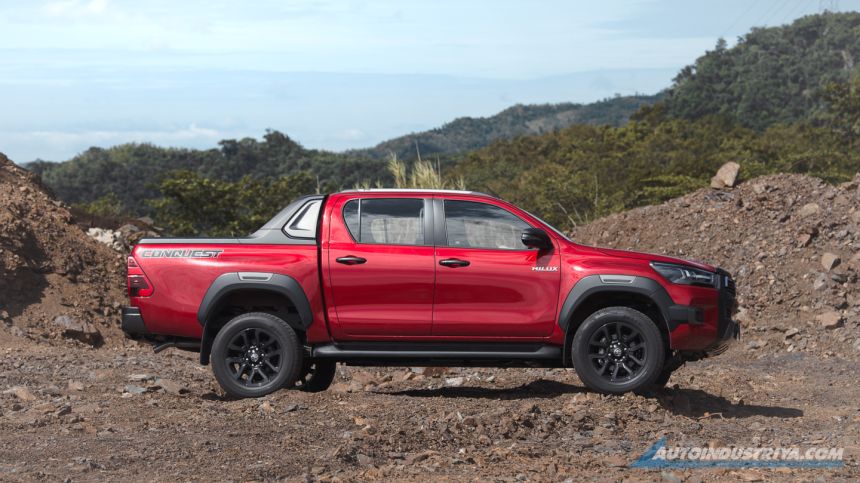 2021 Toyota Hilux V Conquest 4x4 AT image