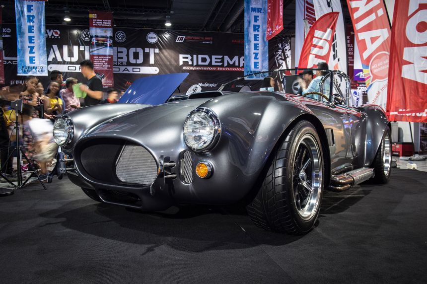 Cong. Wes Gatchalian wants to allow imports of vintage, RHD cars image