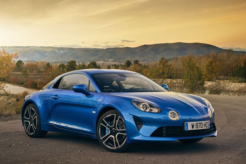 Nissan reviving plans for mid-engine sports car? image