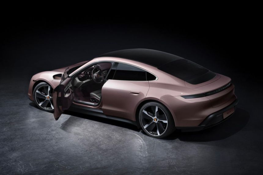 This is the most affordable Porsche Taycan yet image
